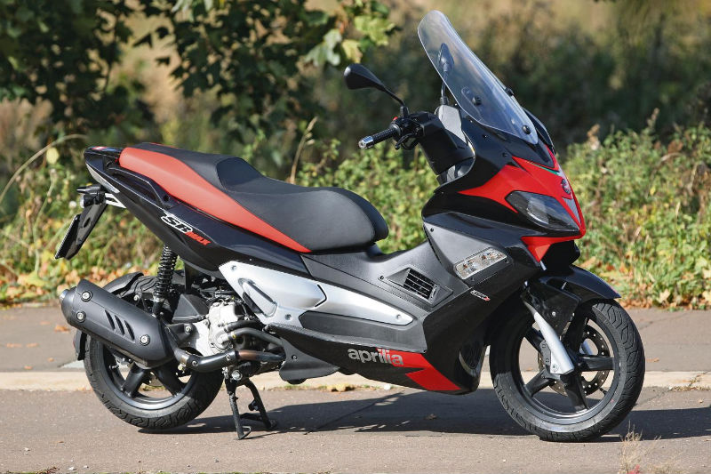 aprilia sr bike